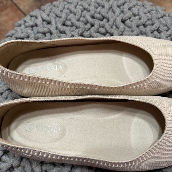 Vivaia Aria Pointed Toe Black Ballet Flats Size 39.5 - Picture 5 of 9